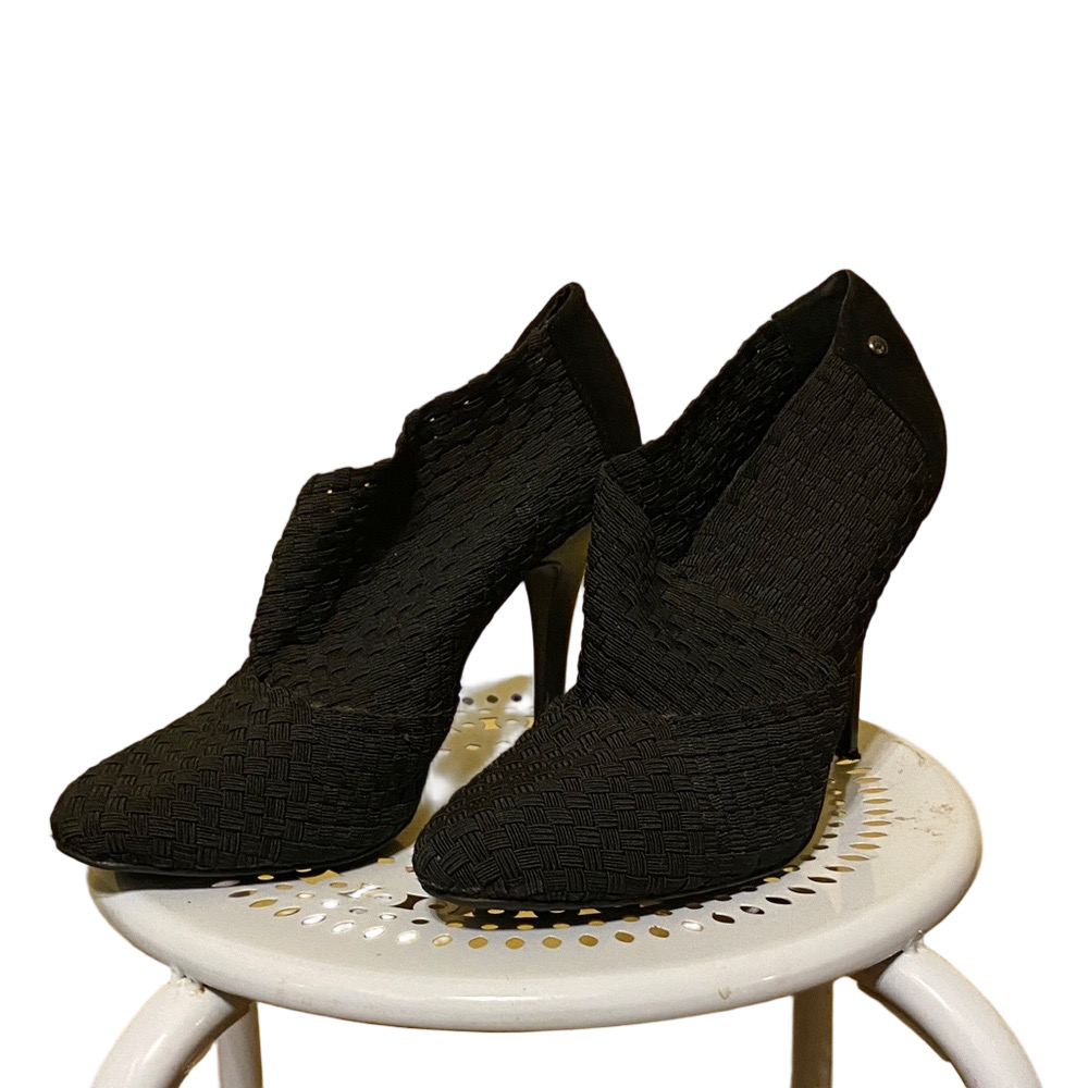 Simply Vera Vera Wang Black Woven Ankle Boots